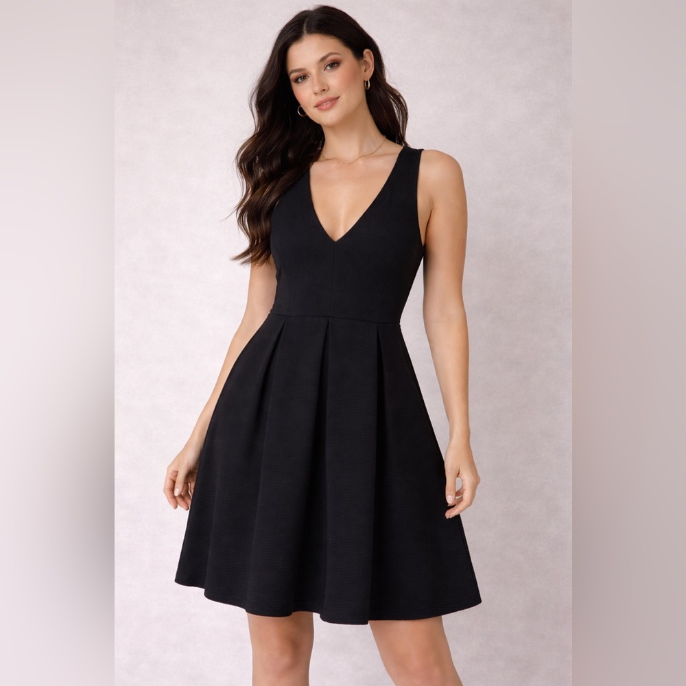 H&M Elegant Black Sleeveless Backless Dress